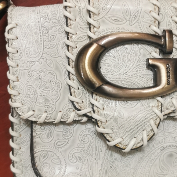 Guess Crossbody Bag - Picture 3 of 7